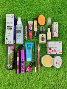 Makeup 💋 💄 Deal 15 items 